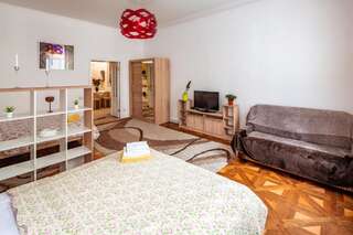 Апартаменты BV Apartments Cozy in Center Львов Стандартные апартаменты-17